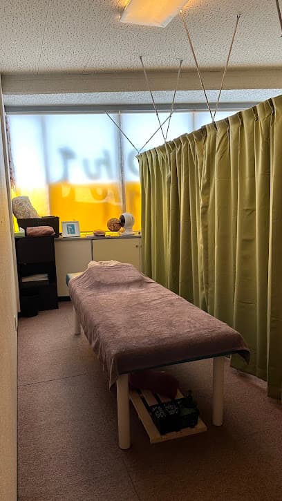 ほぐし手すっきりん 那覇泉崎店 massage