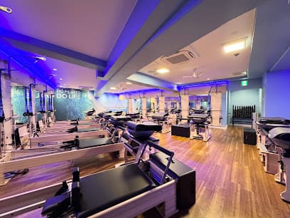 CLUB PILATES 那覇