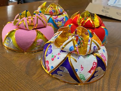沖縄花笠工房・販売・体験【黄金花笠】